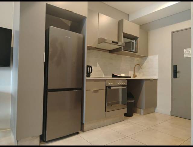 1 BEDROOM APARTMENT FOR SALE IN SANDOWN